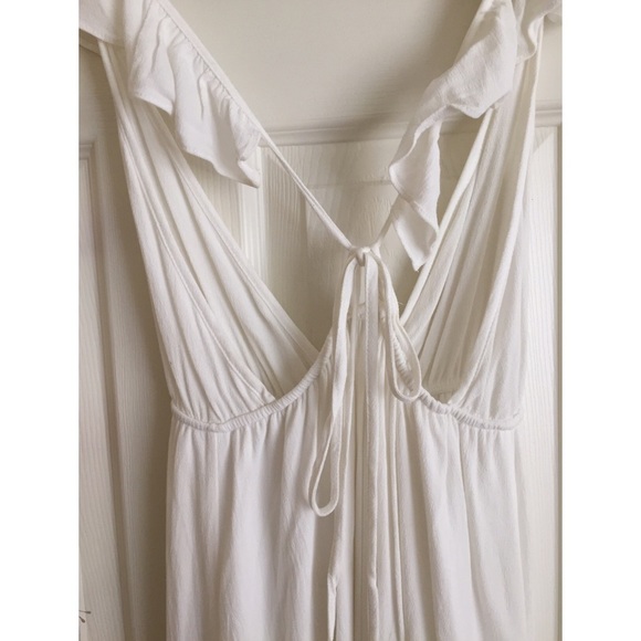 TOBI Maxi Dress 🕊 - Picture 2 of 3